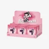 Caixa surpresa com pingente de distintivo da série SKULLPANDA CHEERS TO MYSELF