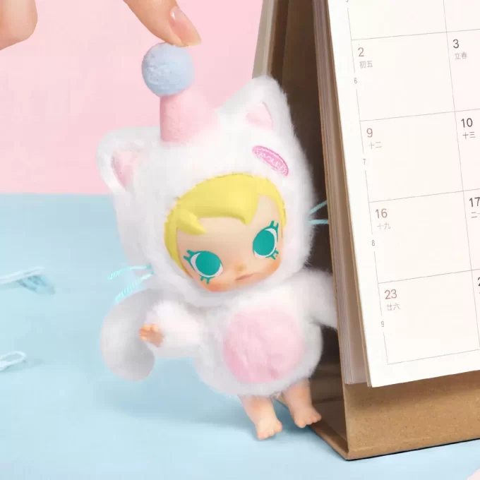 Caixa surpresa com pingente de pelúcia de vinil Baby Molly Pocket Friends Series