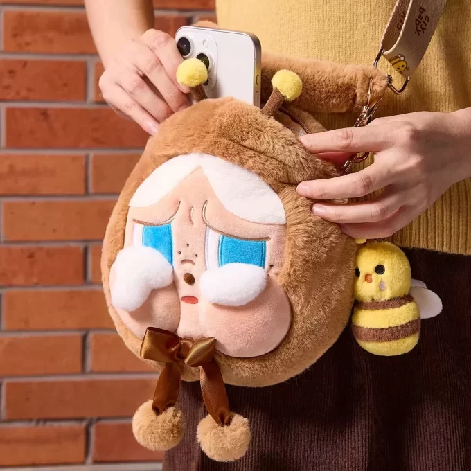 CRYBABY Crying Again Series – Big Head Bag (Vou te trazer uma flor)