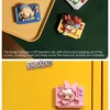 DIMOO WORLD × DISNEY Series – Caixa surpresa com ímã de geladeira