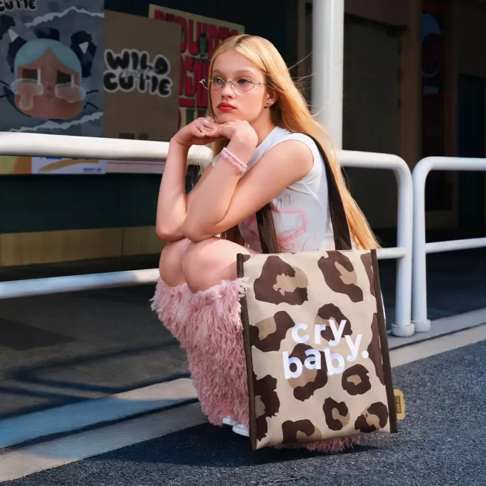 Série CRYBABY Wild But Cutie – Bolsa de ombro