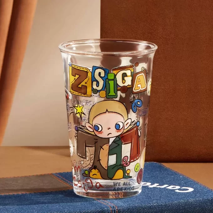 Série Zsiga We All Are Kids – Copo (Copo de Água Fria)
